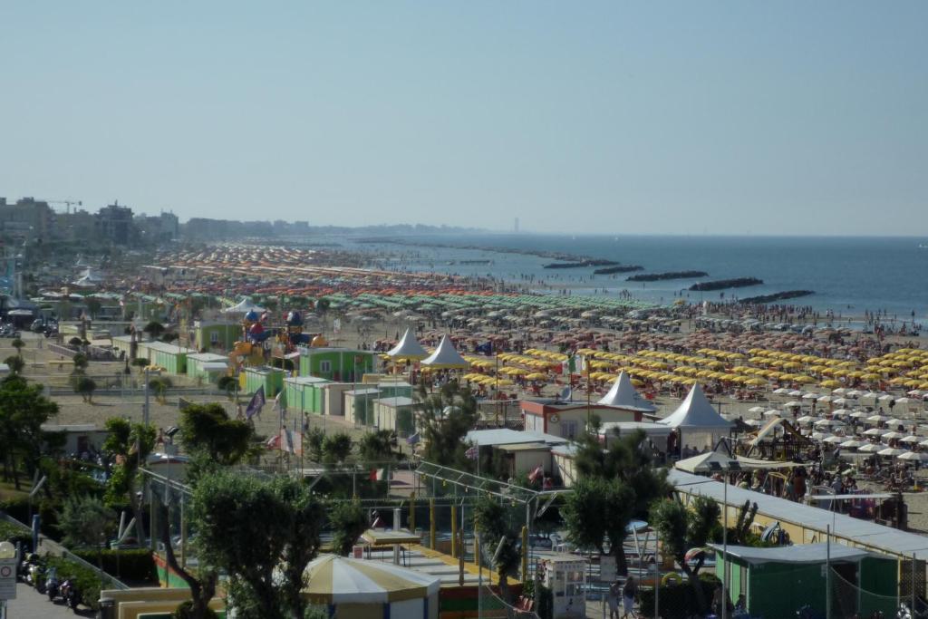 Hotel Sara Rimini Dış mekan fotoğraf